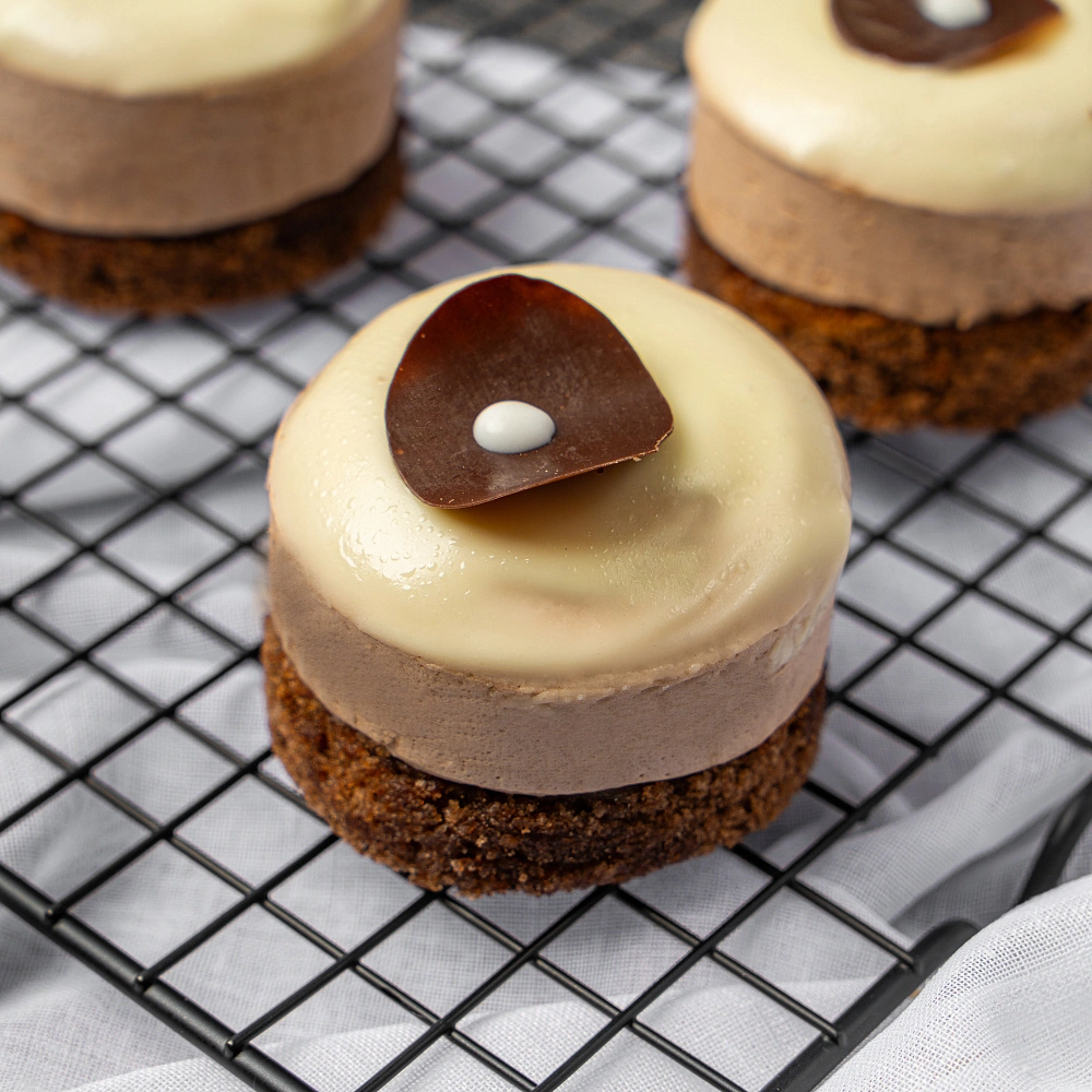 Пирожное "Три шоколада"